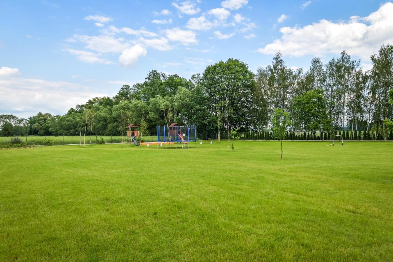 Kempingzator Apartamenty Exterior photo