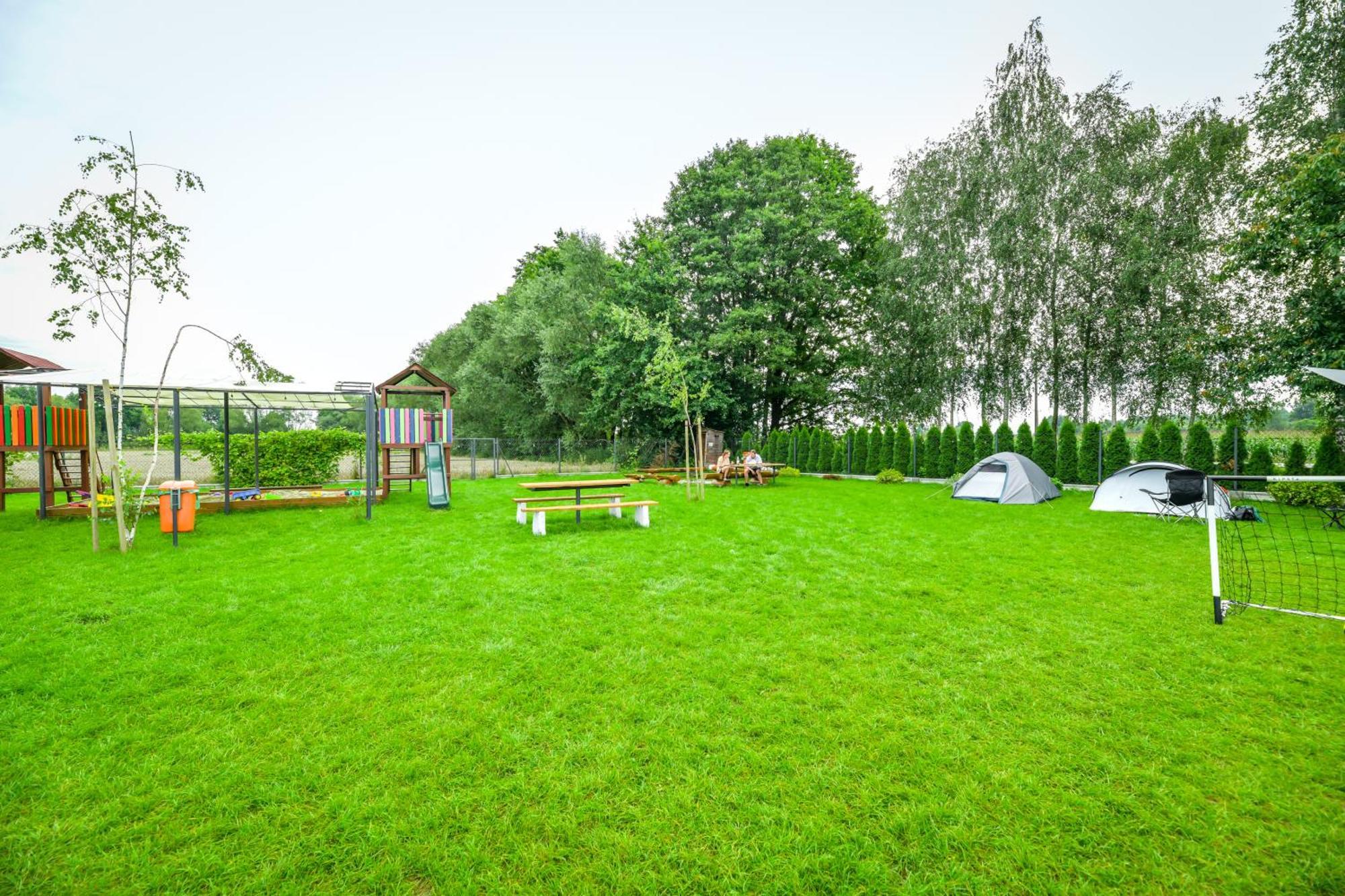 Kempingzator Apartamenty Exterior photo